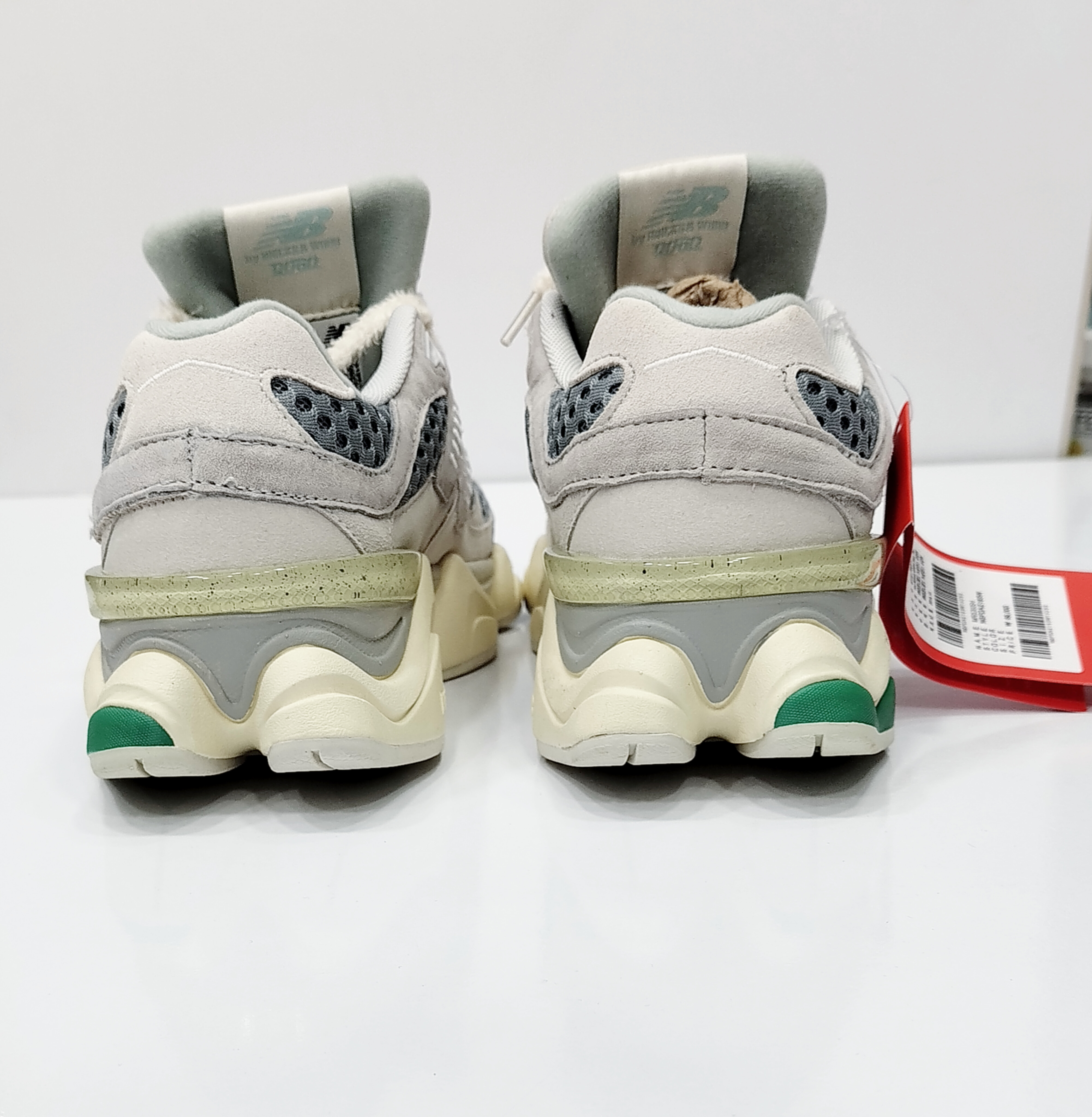 خوشرنگ ترین برای اسلایت نیوبالانس زنانه 9060