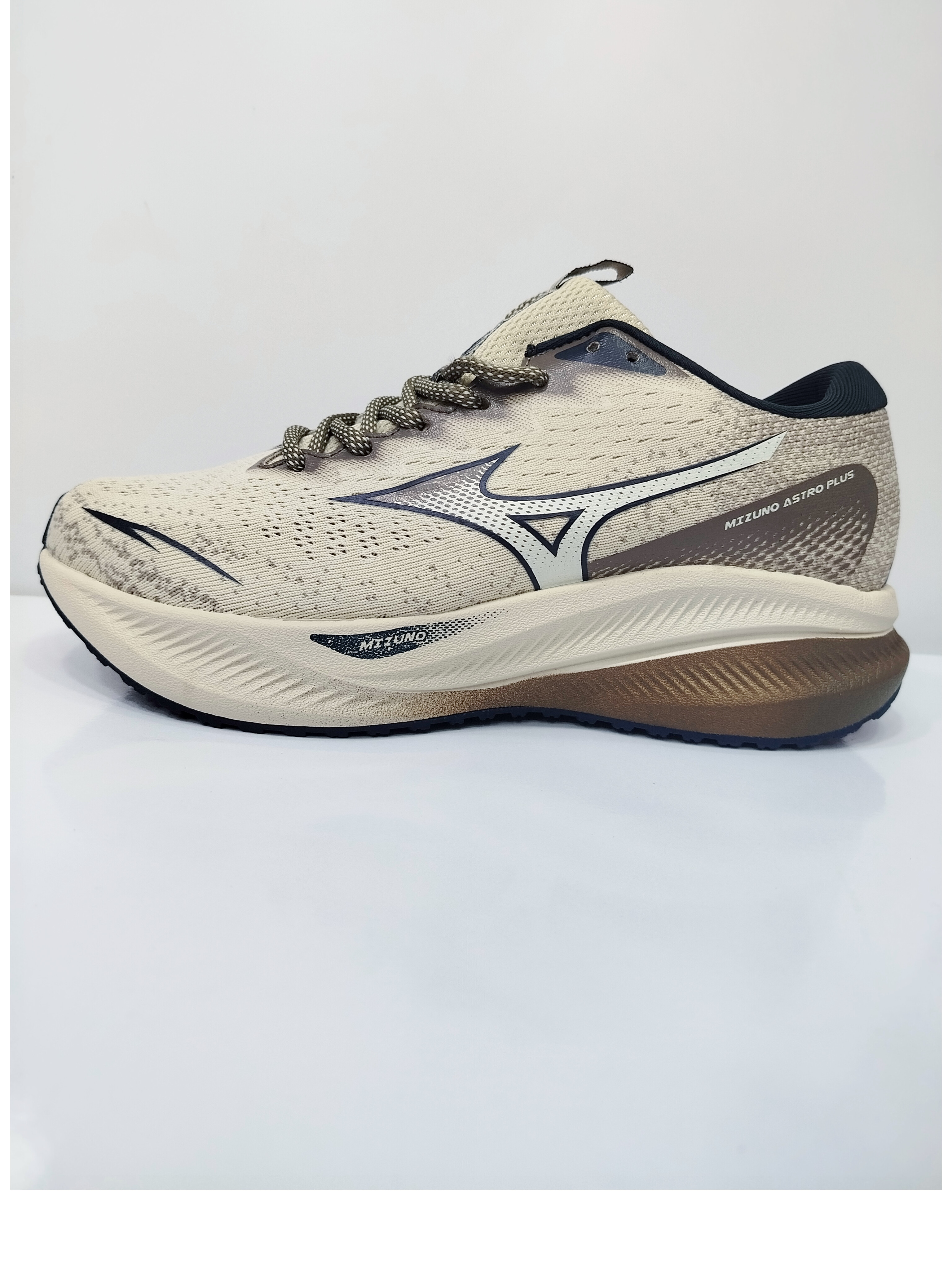 رنگ کرم قهوه‌ای