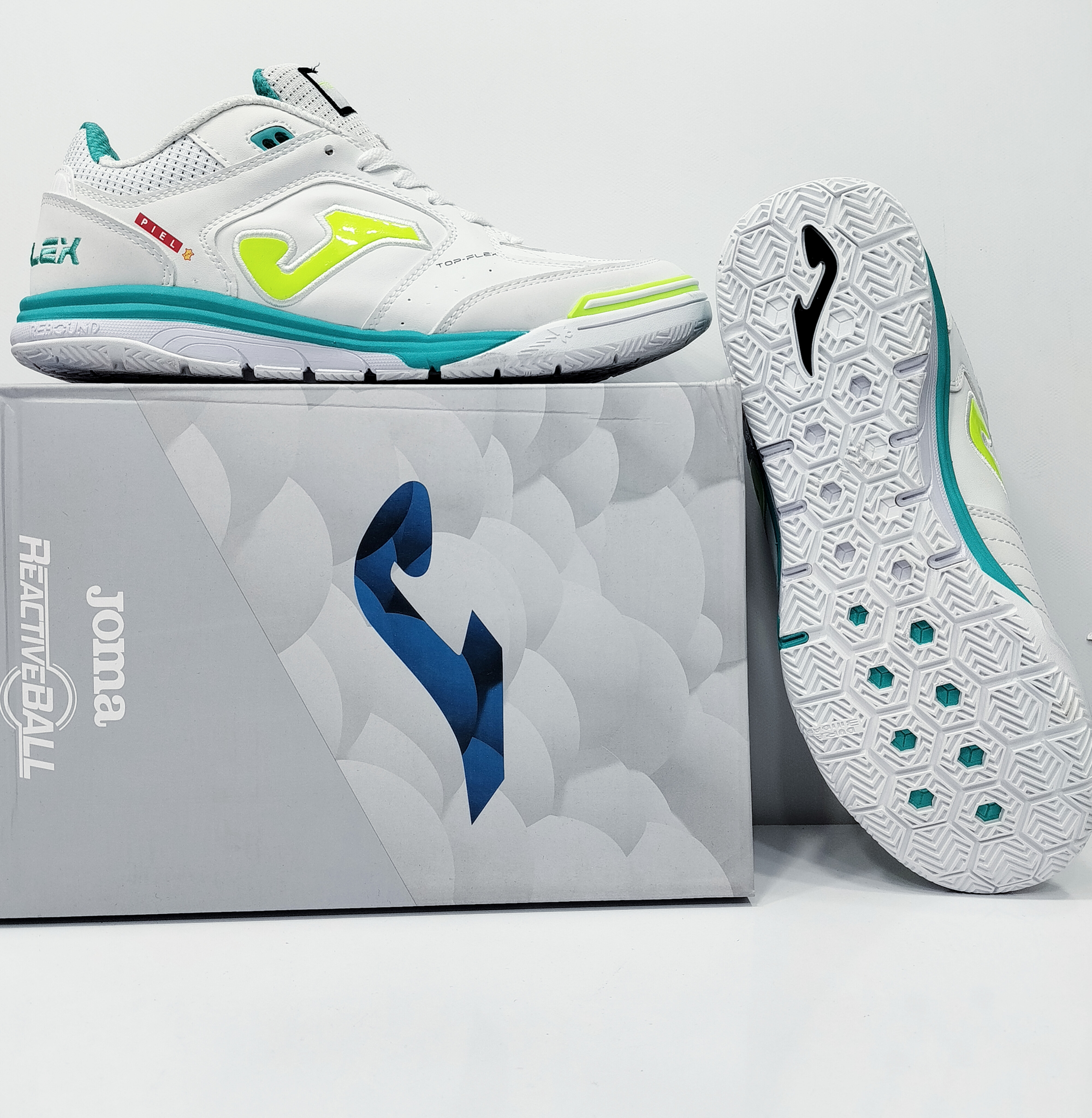 کفش سالنی جوما تاپ فلیکس